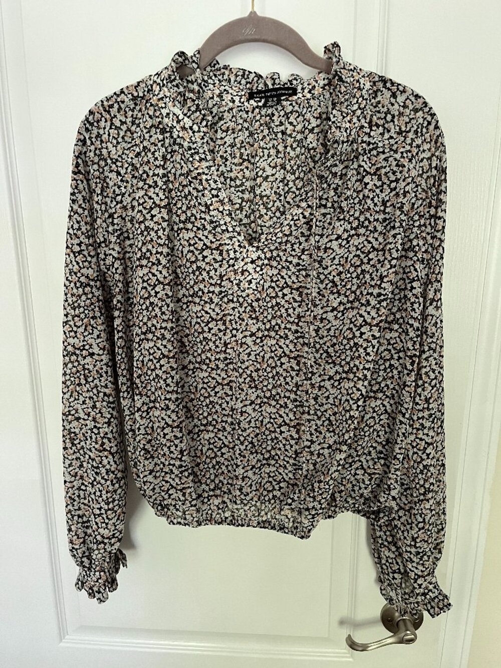 Saks Fifth Avenue Floral Ruffle Blouse Size M Long Sleeve Romantic Boho